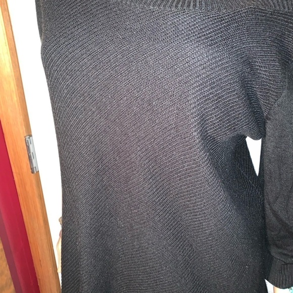 New York & Company outfit black sweater size XL curvy boot cut jeans size 12 - Picture 3 of 15